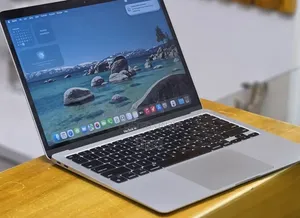 New Laptop Apple MacBook Air 2020 M1 8GB Apple M1 SSD 256GB