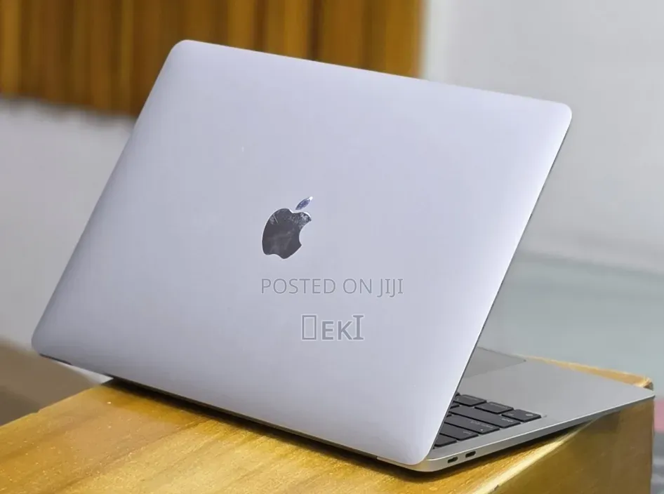 New Laptop Apple MacBook Air 2020 M1 8GB Apple M1 SSD 256GB