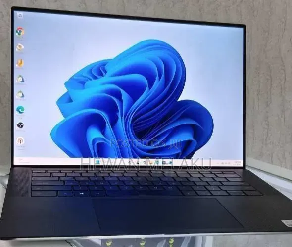 New Laptop Dell XPS 15 16GB Intel Core i7 SSD 512GB