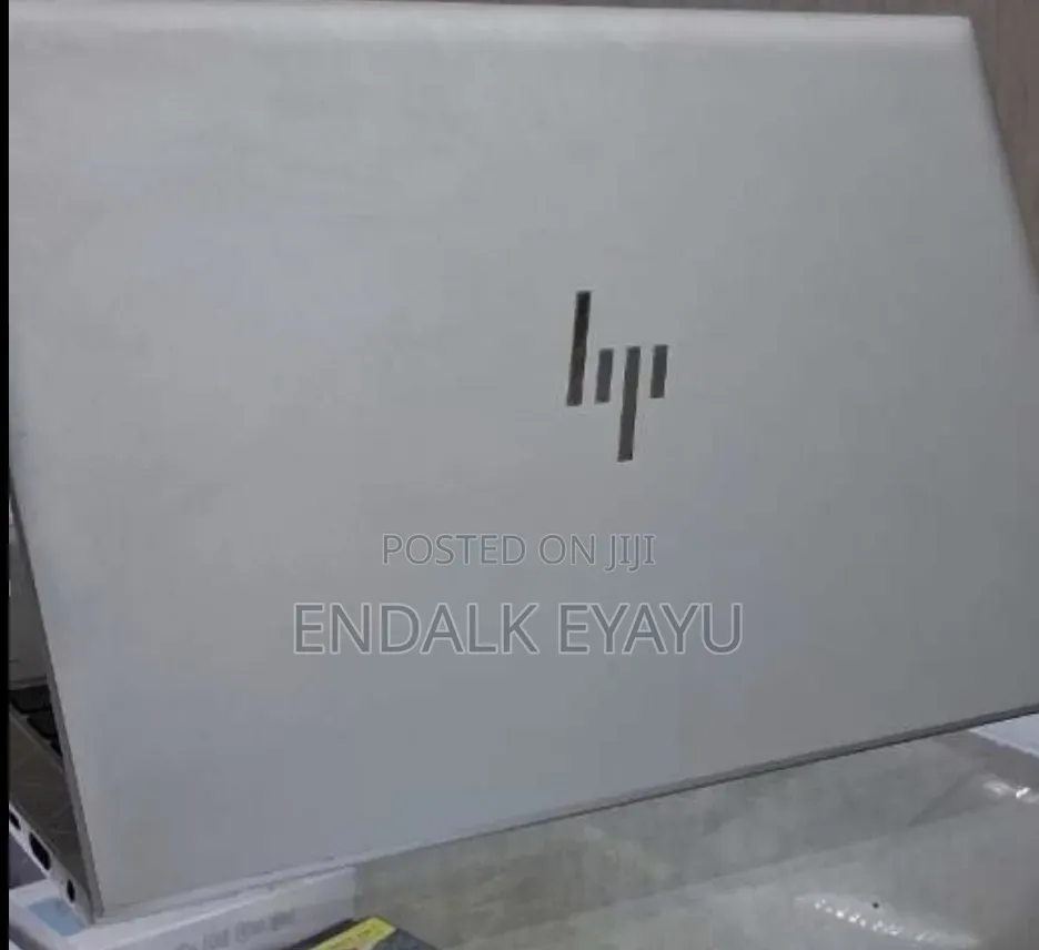 New Laptop HP 16GB AMD Ryzen 5 SSD 512GB