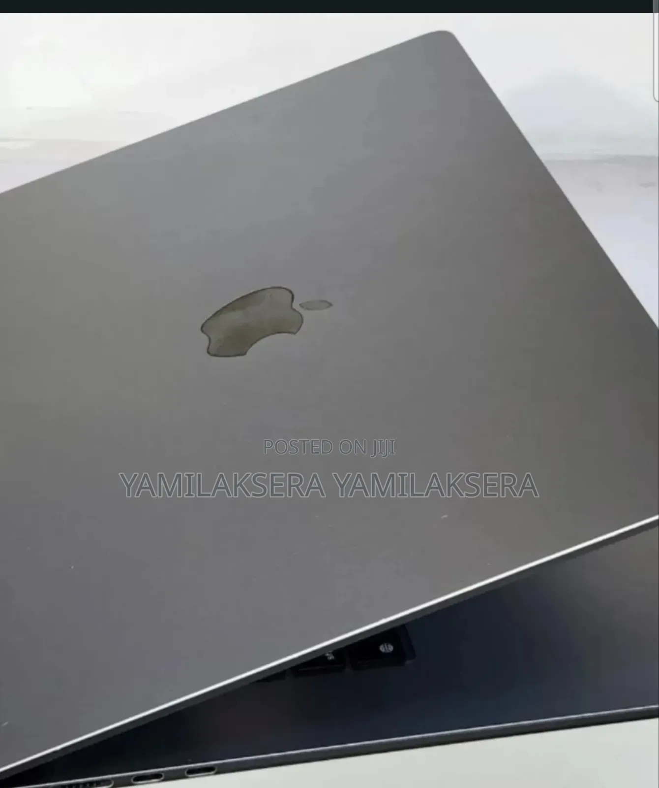 New Laptop Apple MacBook Air 2023 M2 8GB Apple M2 SSD 256GB