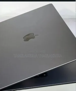 New Laptop Apple MacBook Air 2023 M2 8GB Apple M2 SSD 256GB