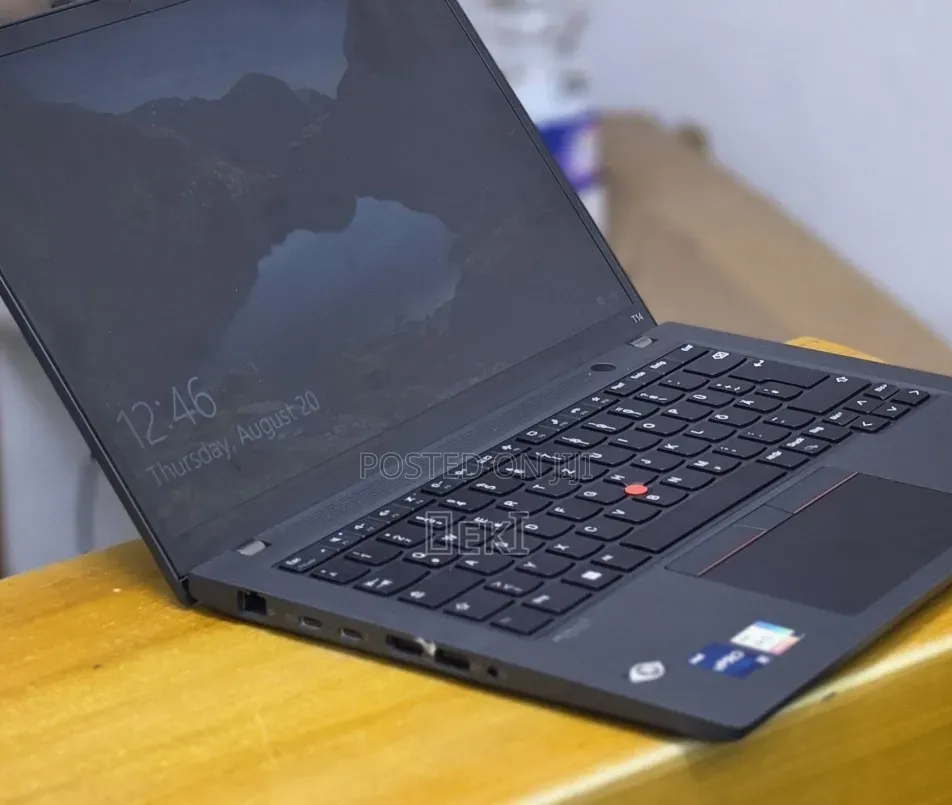 New Laptop Lenovo ThinkPad T14 G2 16GB Intel Core i5 SSD 512GB