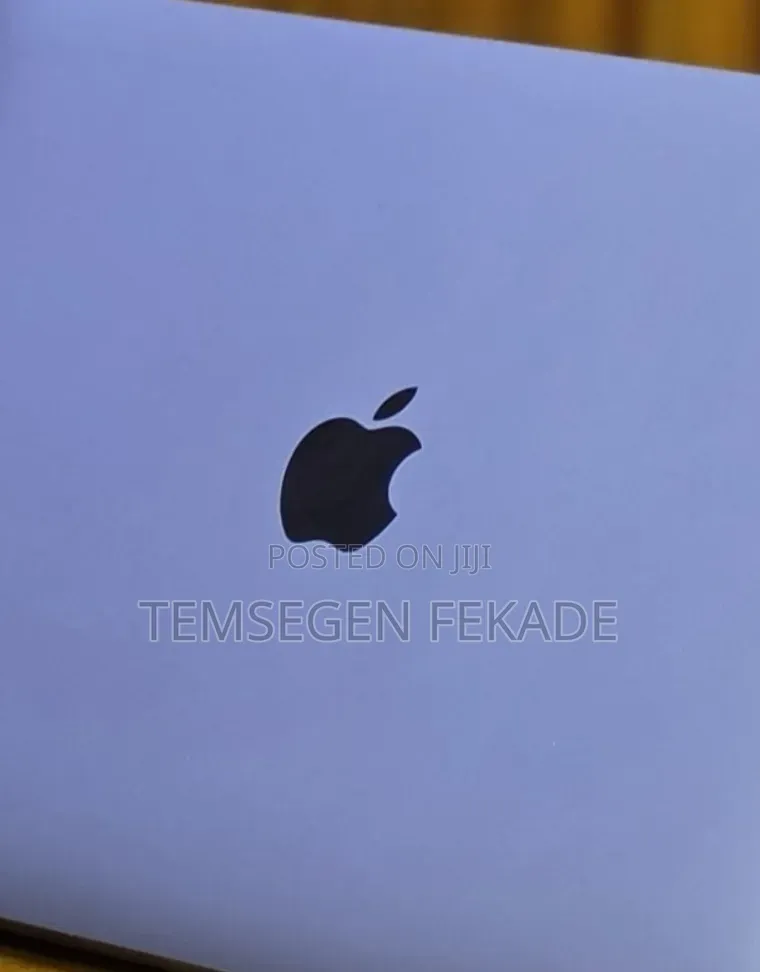 New Laptop Apple MacBook Air 2020 M1 16GB Apple M1 SSD 256GB