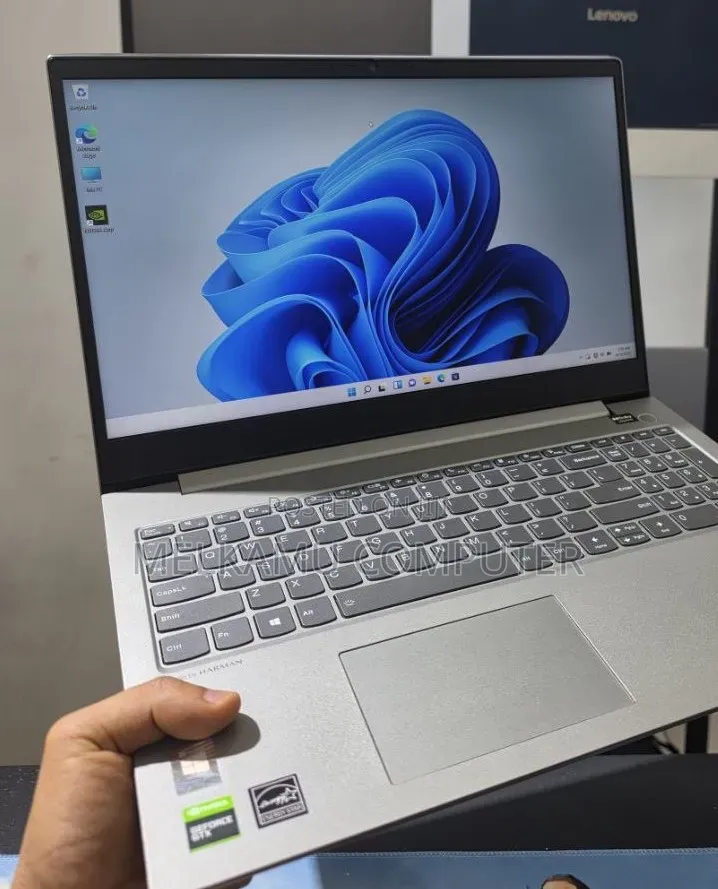 New Laptop Lenovo ThinkBook 15 16GB Intel Core i5 SSD 512GB