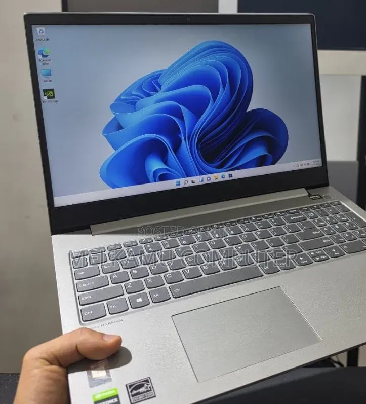 New Laptop Lenovo ThinkBook 15 16GB Intel Core i5 SSD 512GB