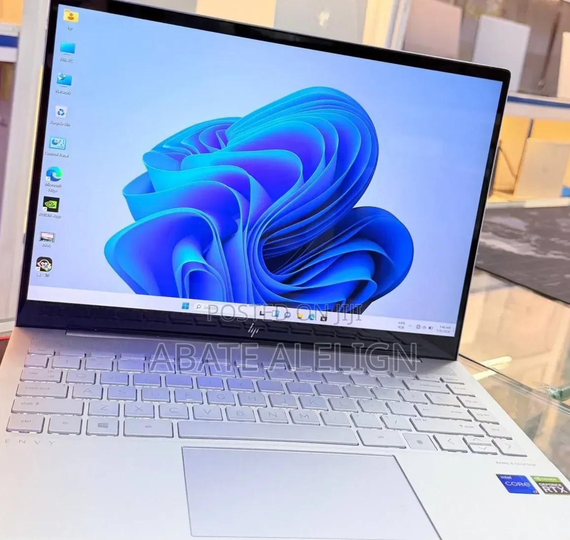 New Laptop HP Envy 14 16GB Intel Core i7 SSD 1T