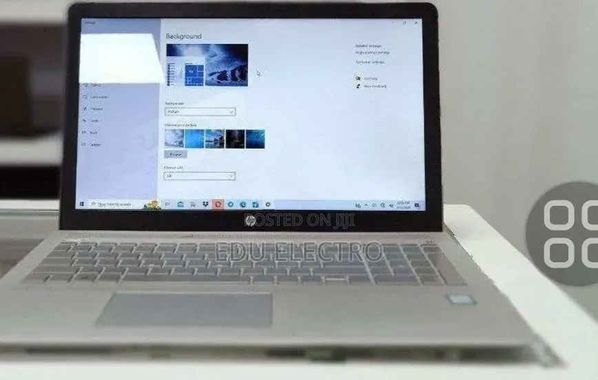 New Laptop HP Pavilion 15 8GB Intel Core i5 SSD 1T