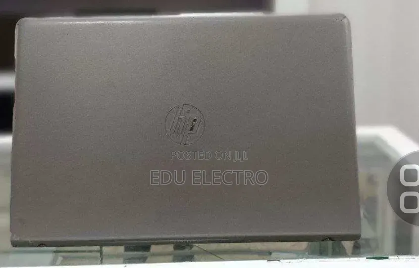 New Laptop HP Pavilion 15 8GB Intel Core i5 SSD 1T