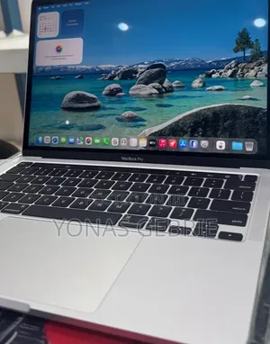 New Laptop Apple MacBook 16GB Apple M1 SSD 1T