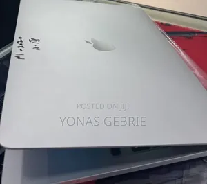 New Laptop Apple MacBook 16GB Apple M1 SSD 1T