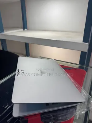 New Laptop Apple MacBook Pro 2021 M1 16GB Apple M1 SSD 1T