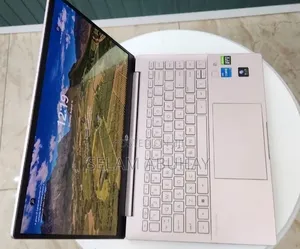 New Laptop HP Pavilion 14 16GB Intel Core i7 SSD 1T
