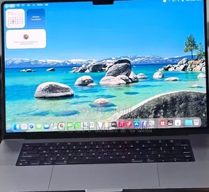 New Laptop Apple MacBook Pro 2022 M2 16GB Apple M2 SSD 512GB