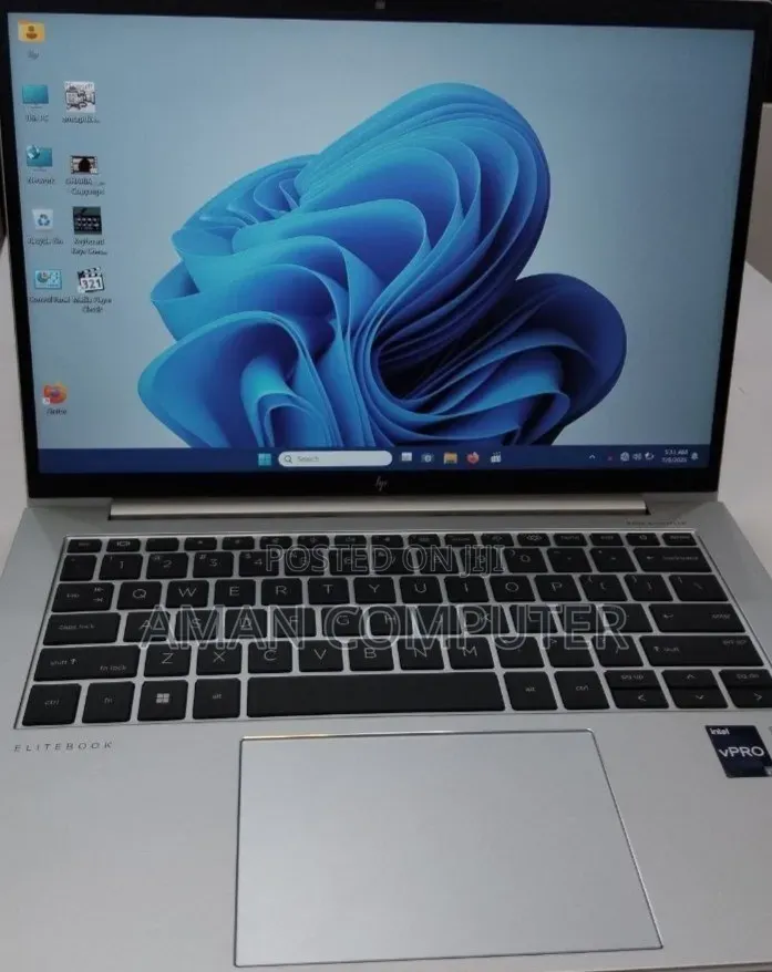 New Laptop HP EliteBook 840 G10 16GB Intel Core i7 SSD 1T