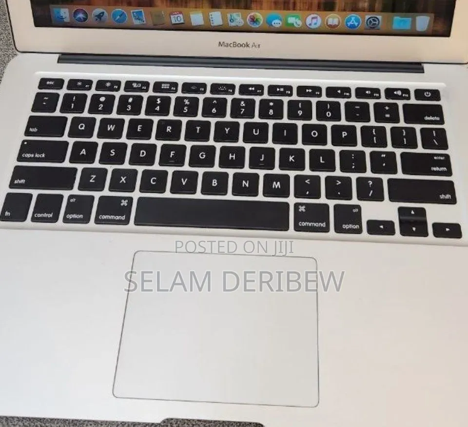New Laptop Apple MacBook Air 2017 8GB Intel Core i5 SSD 256GB