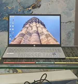 New Laptop HP Pavilion 14 16GB Intel Core i7 SSD 1T