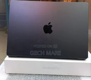 New Laptop Apple MacBook Pro 2025 M5 16GB Apple M5 Pro SSD 512GB