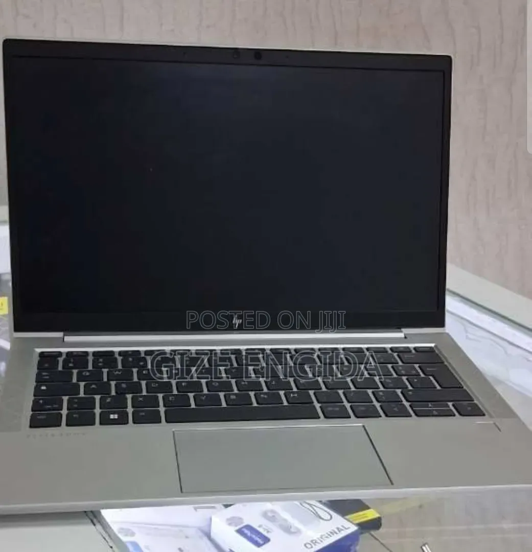 New Laptop HP EliteBook 835 G7 16GB AMD Ryzen 5 SSD 512GB