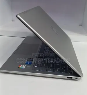 New Laptop HP Stream Notebook 16GB Intel Core i5 SSD 1T