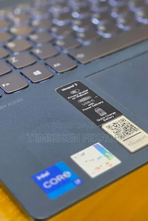 New Laptop Lenovo IdeaPad 520 12GB Intel Core i7 SSD 512GB