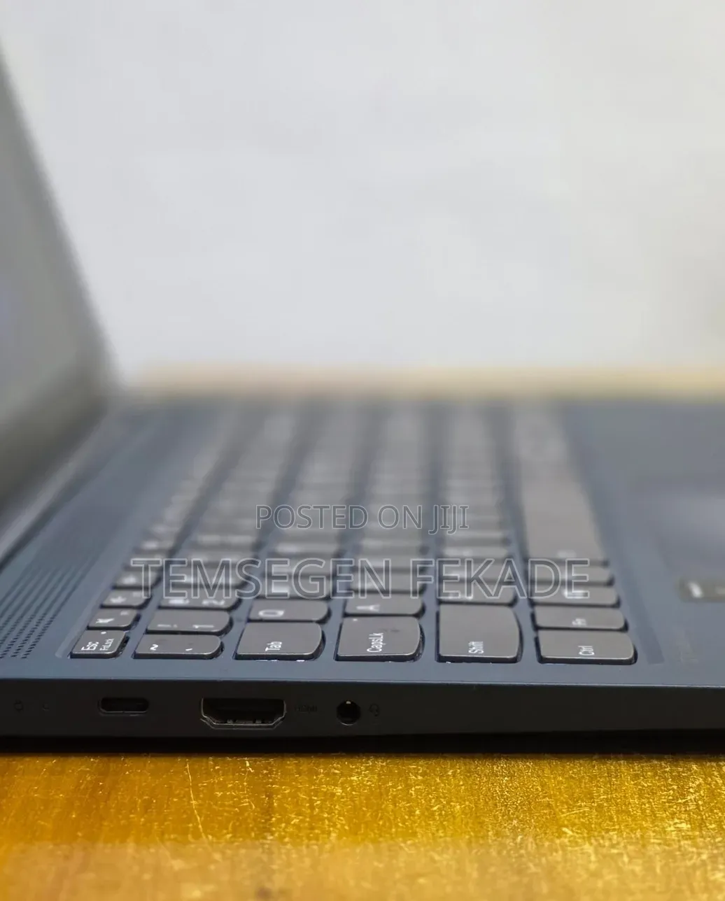 New Laptop Lenovo IdeaPad 520 12GB Intel Core i7 SSD 512GB