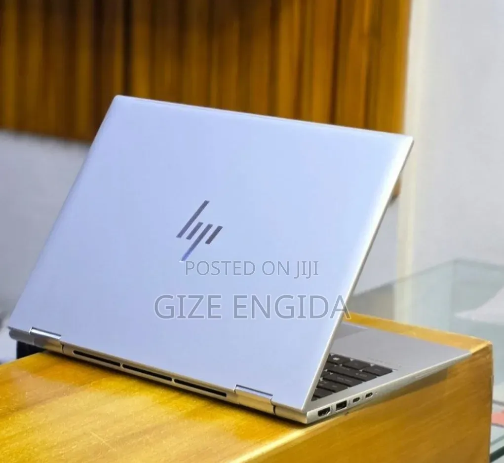 New Laptop HP Elitebook 830 G11 16GB Intel Core Ultra 7 SSD 512GB