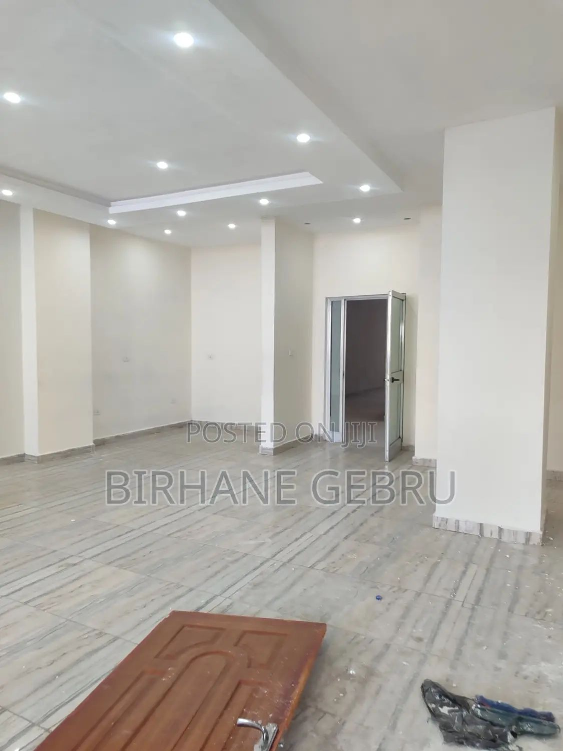 Space Rent for Office