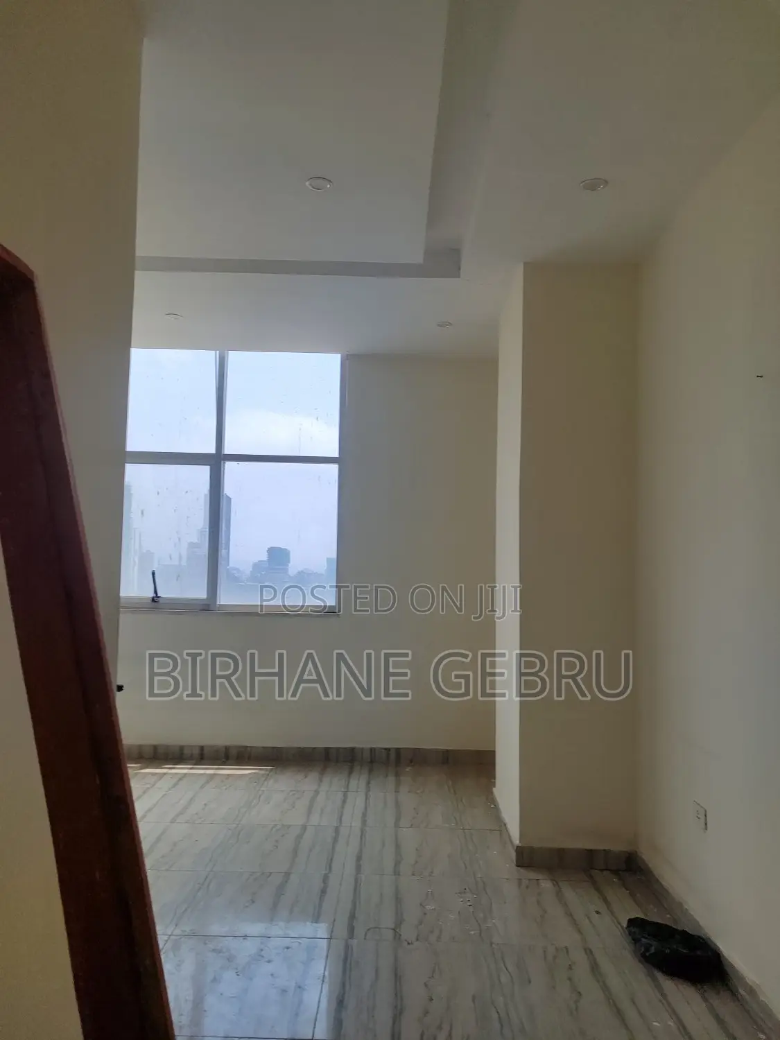 Space Rent for Office