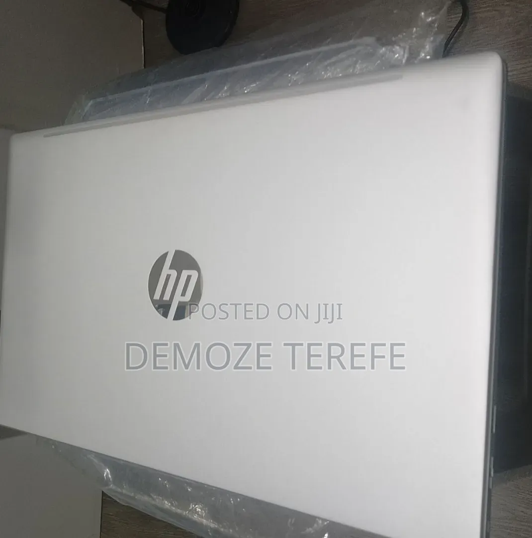 New Laptop HP ProBook 450 G8 16GB Intel Core i5 SSD 512GB