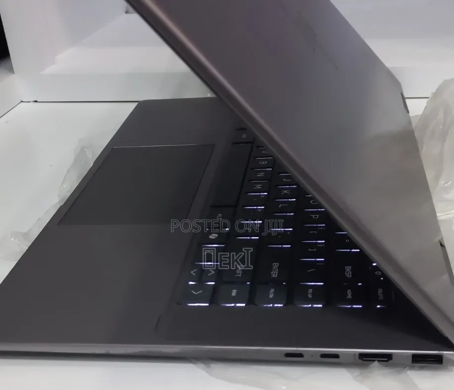 New Laptop HP Envy x360 16GB Intel Core Ultra 7 SSD 512GB