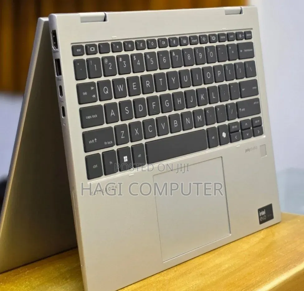New Laptop HP Elitebook 830 G11 16GB Intel Core Ultra 7 SSD 512GB