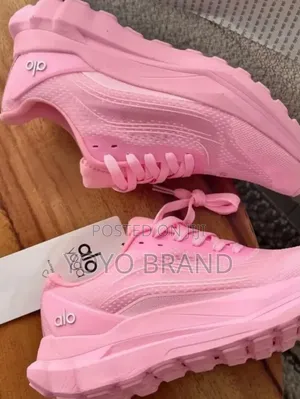 Alo Yoga Runner "Pink" Fashion Sneakers