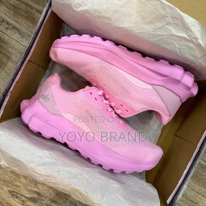 Alo Yoga Runner "Pink" Fashion Sneakers