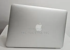 New Laptop Apple MacBook Pro 2015 8GB Intel Core i7 SSD 256GB