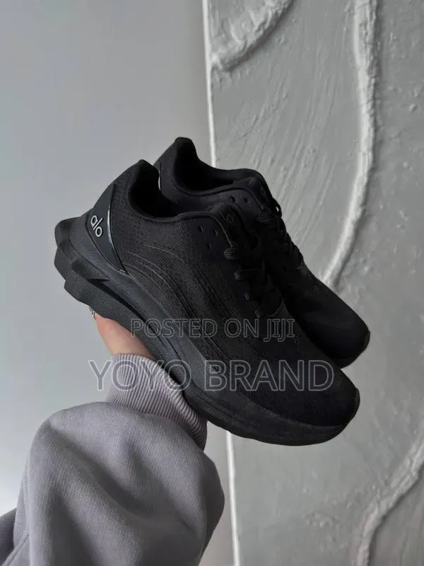 #Alo Yoga Runner "Triple Black" Fashion Sneakers