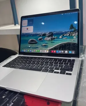 New Laptop Apple MacBook Pro 2020 M1 16GB Apple M1 SSD 1T