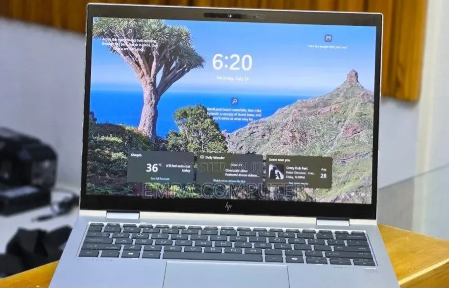 New Laptop HP Elitebook 830 G11 16GB Intel Core Ultra 7 SSD 512GB