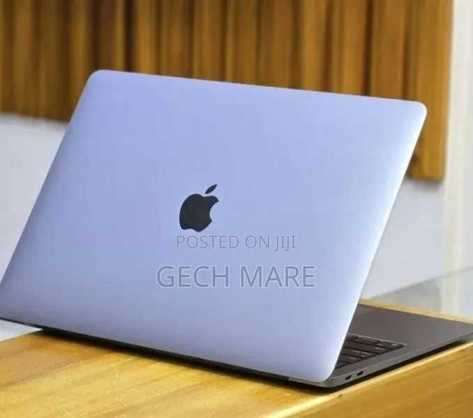 New Laptop Apple MacBook Air 2020 M1 16GB Apple M1 Pro SSD 256GB