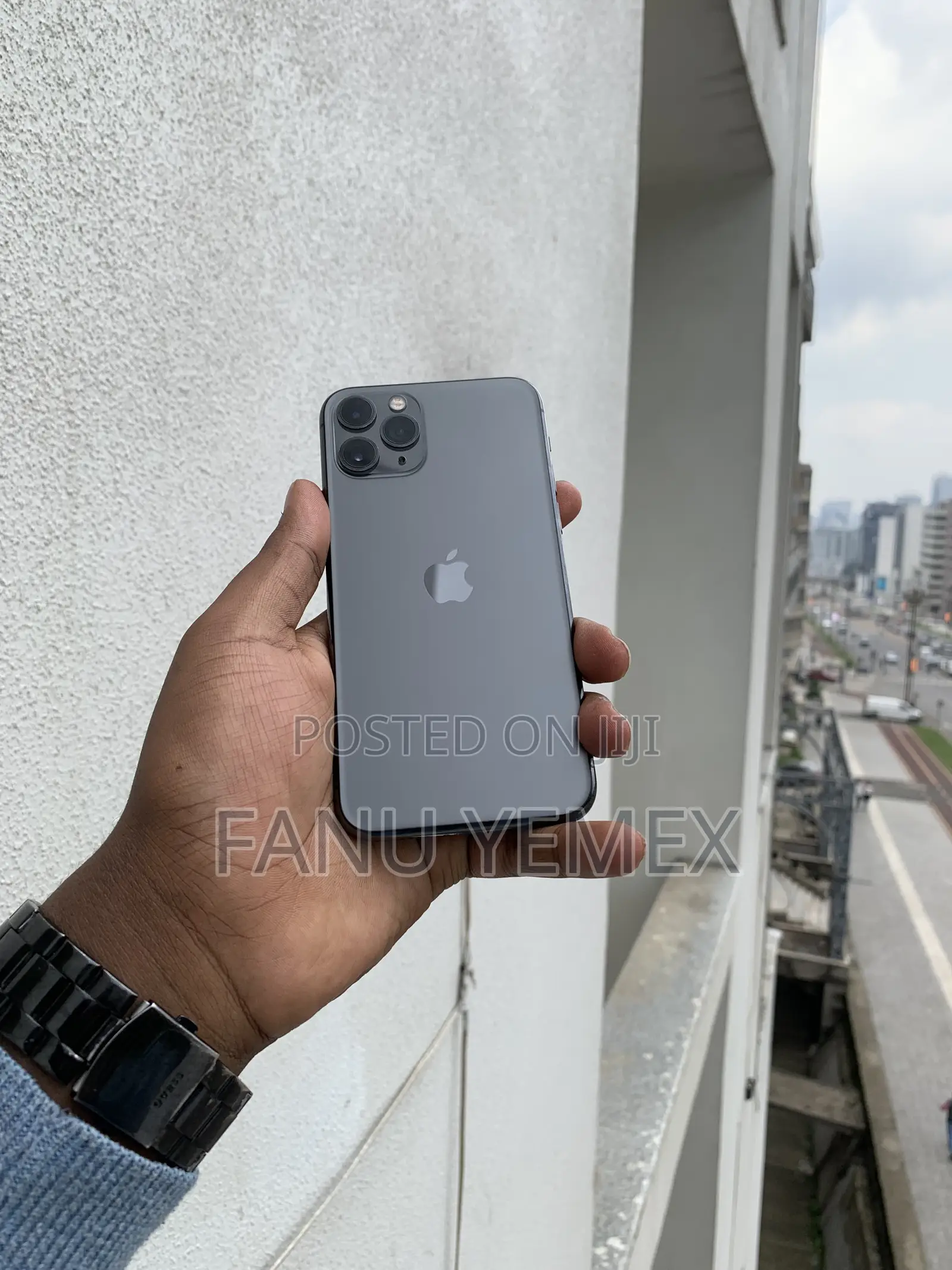 New Apple iPhone 11 Pro 256 GB Green