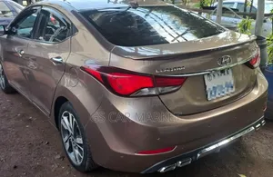 Hyundai Elantra 2014 Brown
