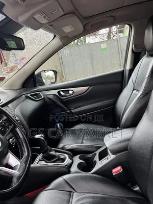 Nissan Qashqai 2018 Brown