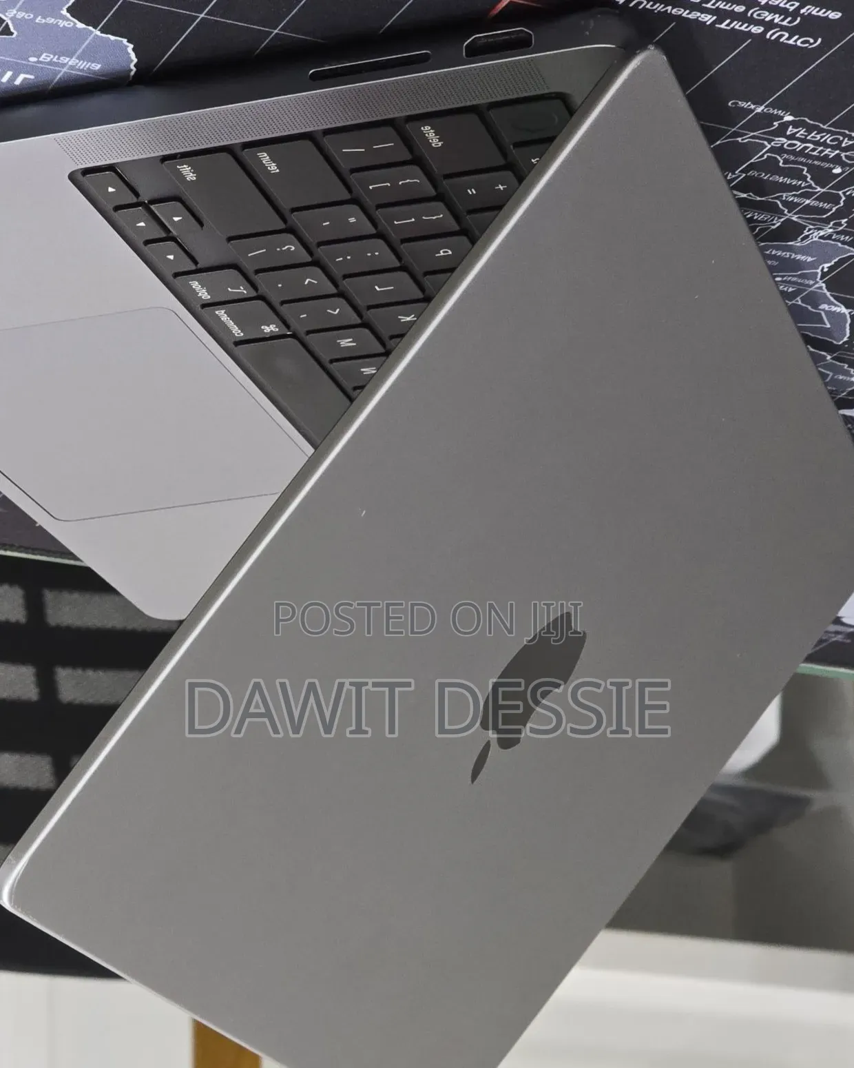 New Laptop Apple MacBook Pro 2023 M3 8GB Apple M3 SSD 512GB