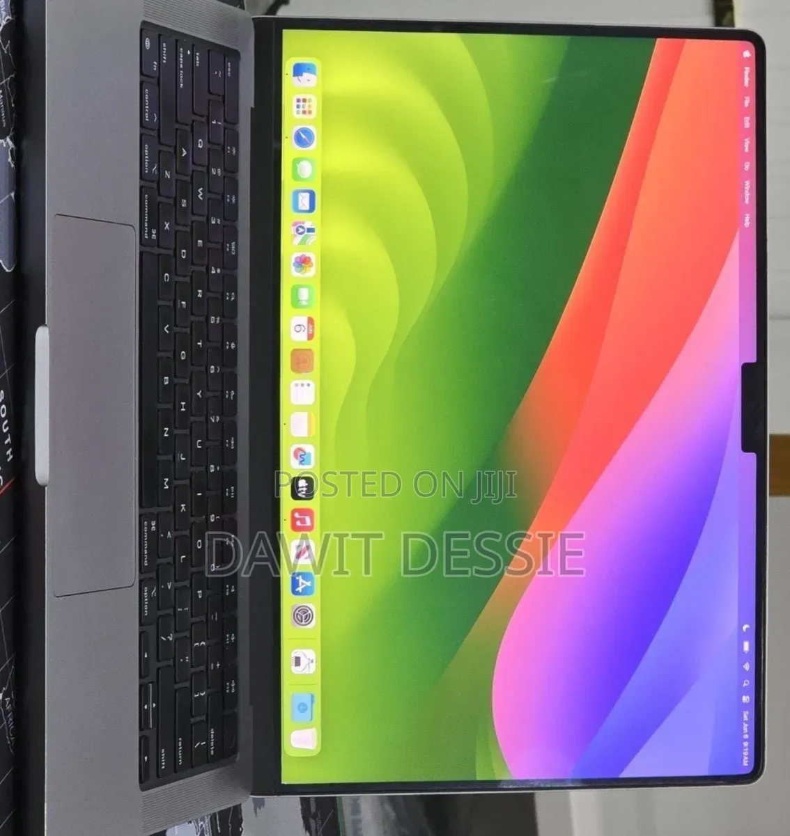 New Laptop Apple MacBook Pro 2023 M3 8GB Apple M3 SSD 512GB