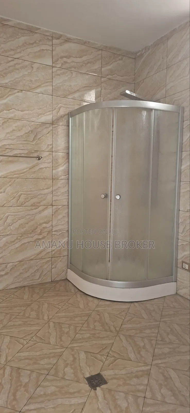 13bdrm House in Addis Abeba, Yeka for rent