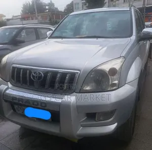 Toyota Land Cruiser Prado 2005 Silver