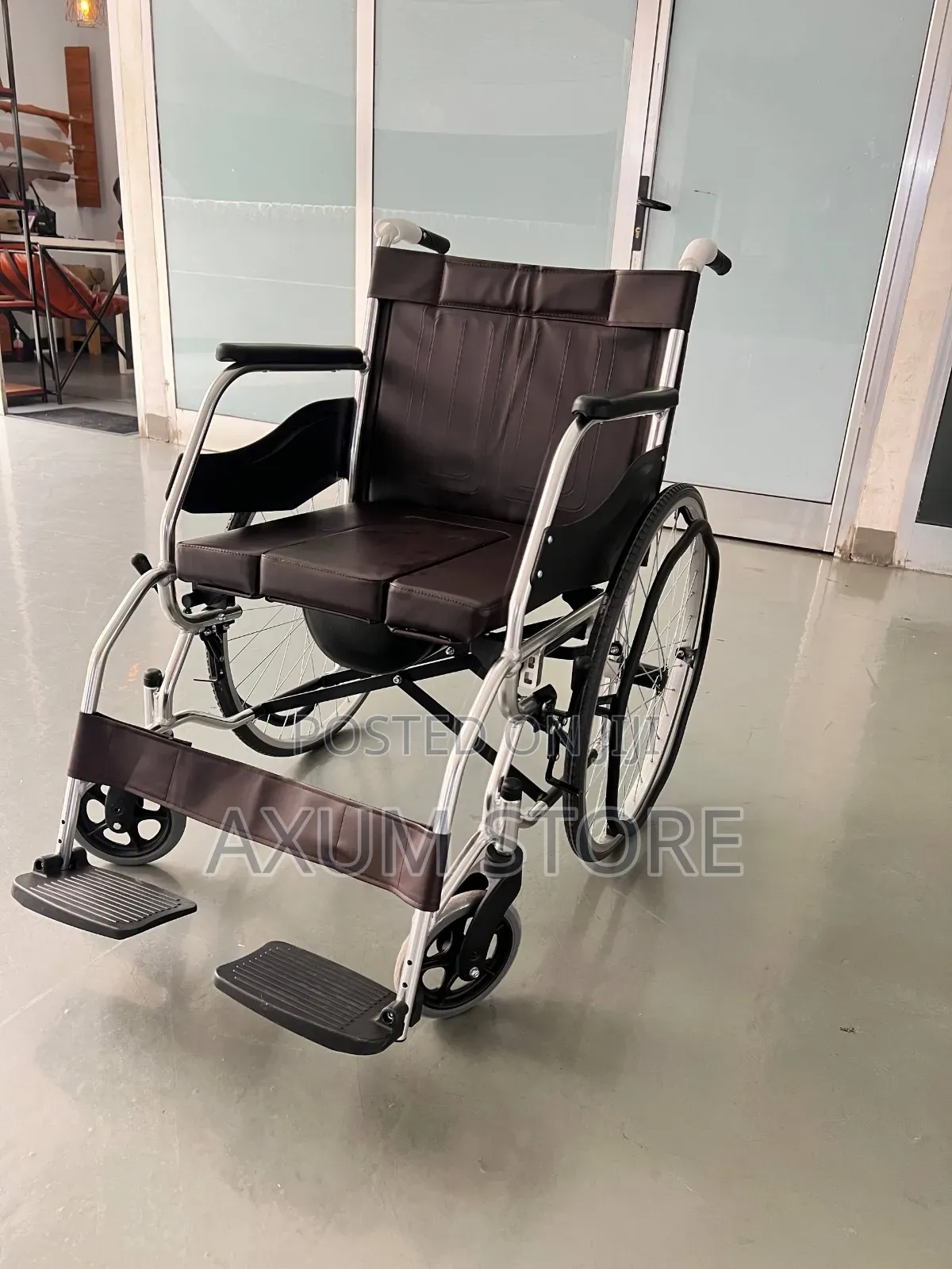 Reliable Manual Wheelchair | እምነት የሚጣልበት ዊልቸር
ለተለያዩ የእንቅስቃሴ ፍላጎቶች።