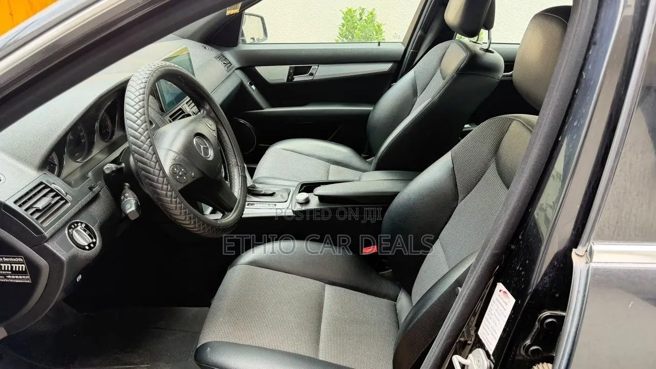 Mercedes-Benz C180 2008 Black