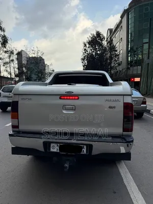 Toyota Hilux 2008 Silver