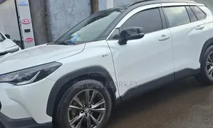 Toyota Corolla Cross 2024 White